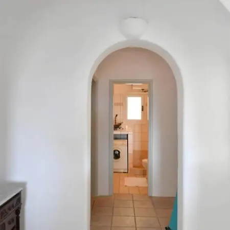 Seaview Decorated House For 6 Ppl In
